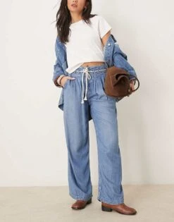 Free People Dakota Cinched Waist Pull-on Jeans In Light Blue For Women Vine